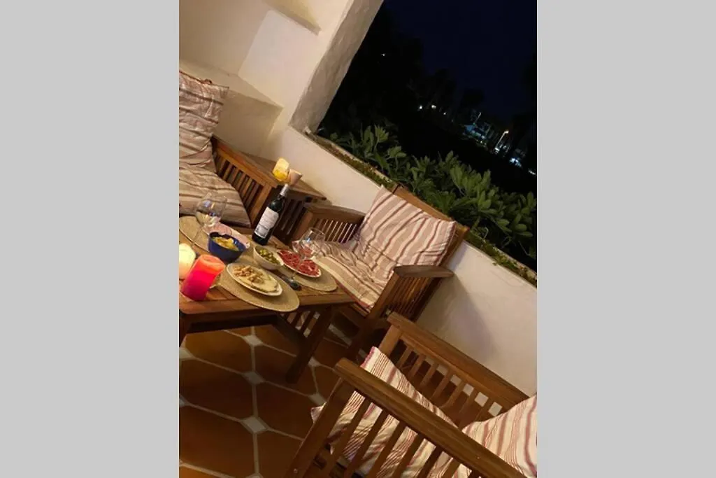 Apartamento En Playa Del Infante Rota