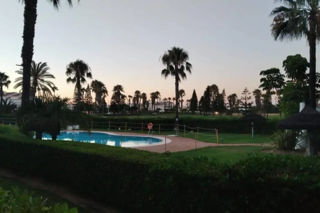 Apartamento En Playa Del Infante Rota